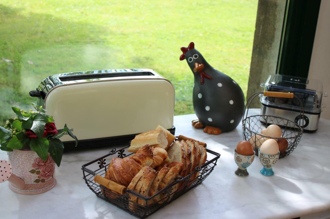 Safraniere De La Venelle Du Moulin Acomodação com café da manhã Jort Exterior foto